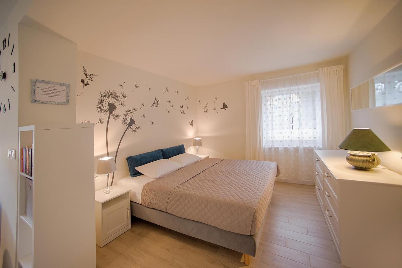 Apartamenty Sjesta River Kudowa Zdroj Exterior photo