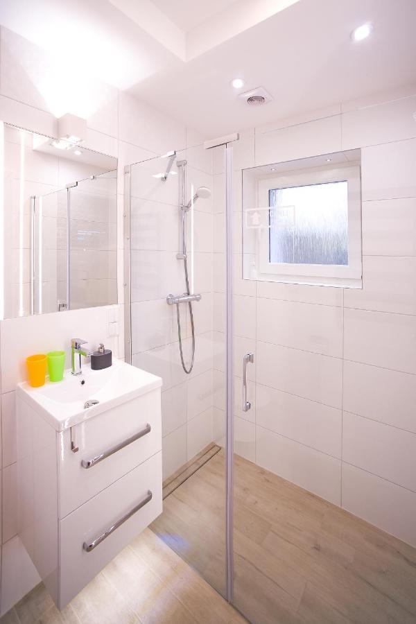 Apartamenty Sjesta River Kudowa Zdroj Exterior photo